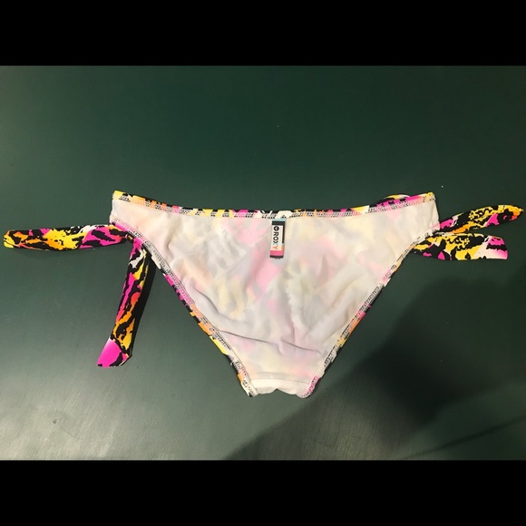 Animal print Reversible bikini - Picture 7 of 7